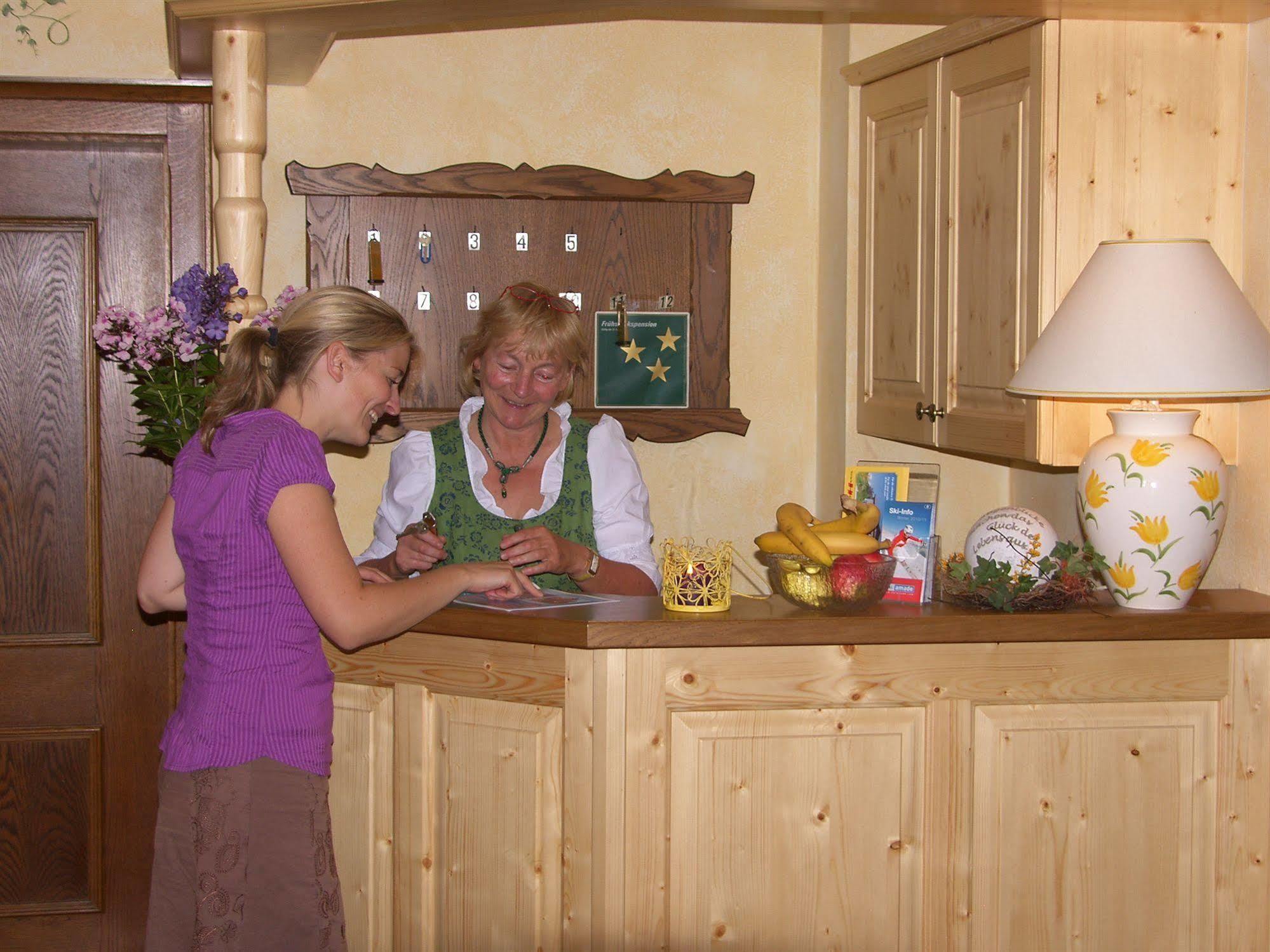 Gaestehaus Elisabeth Radstadt Ngoại thất bức ảnh